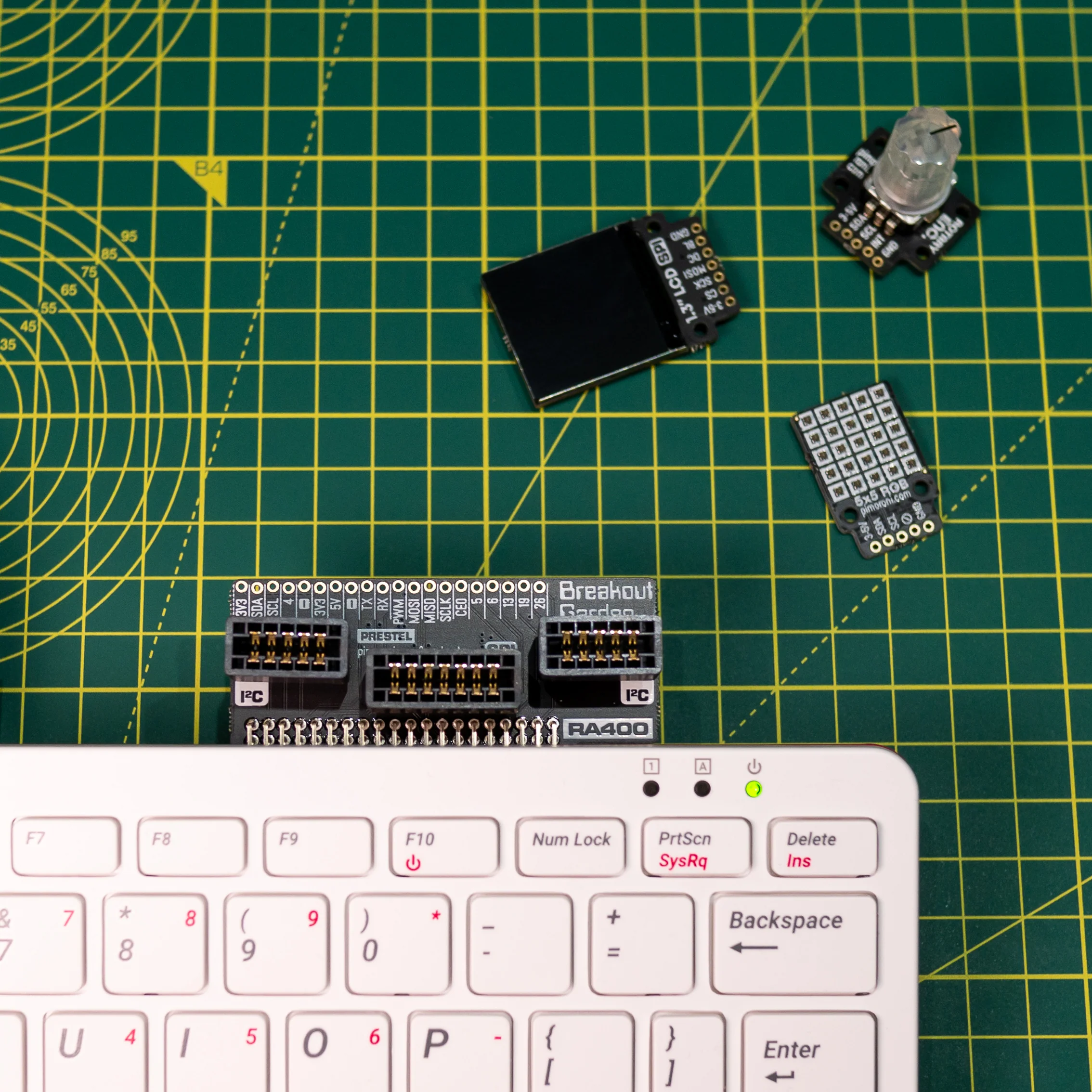 Breakout Garden for Raspberry Pi 400 & 500 - Image 3