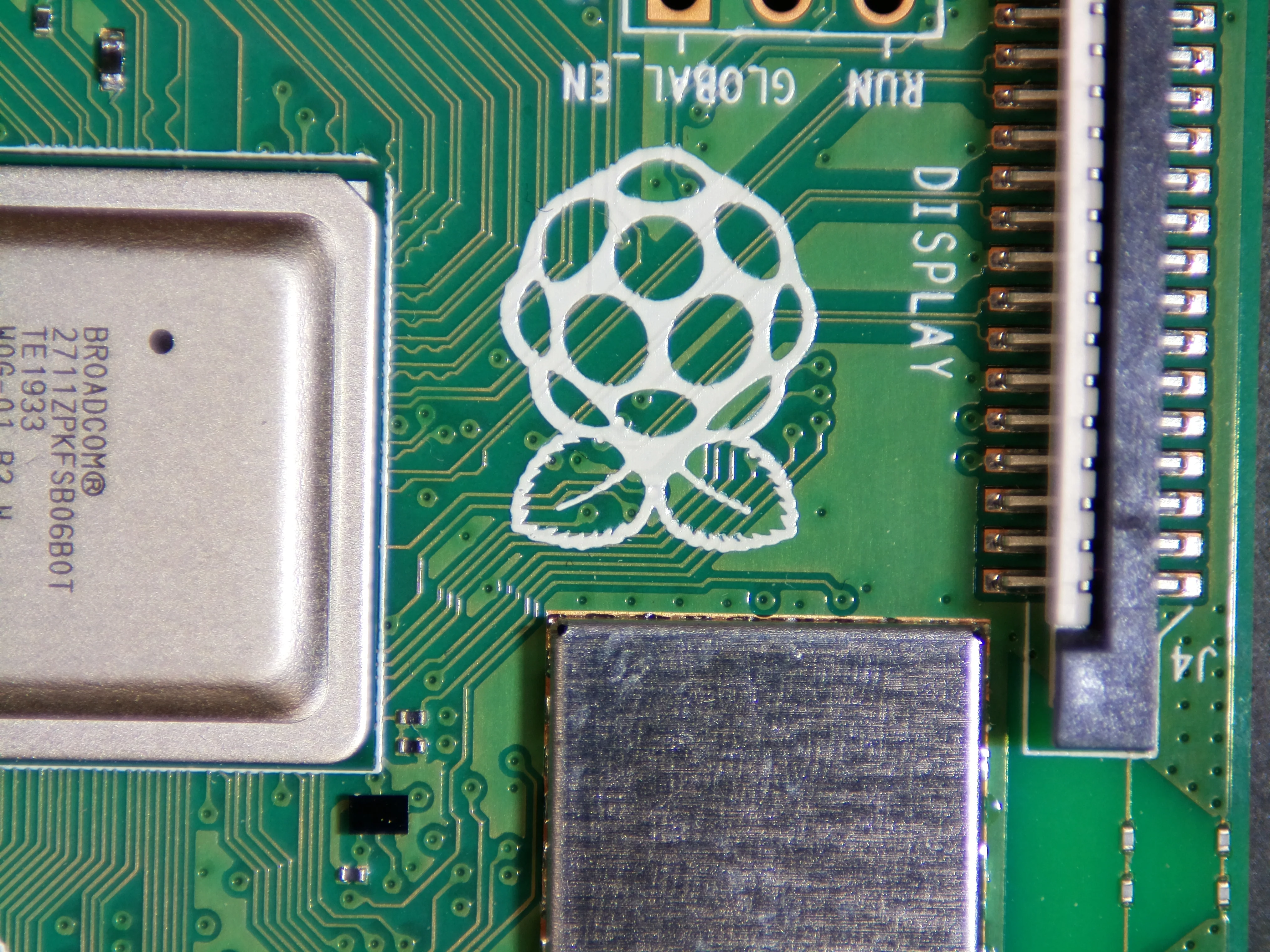 Microscope lens for the Raspberry Pi High Quality Camera - 0.12-1.8x - Image 5