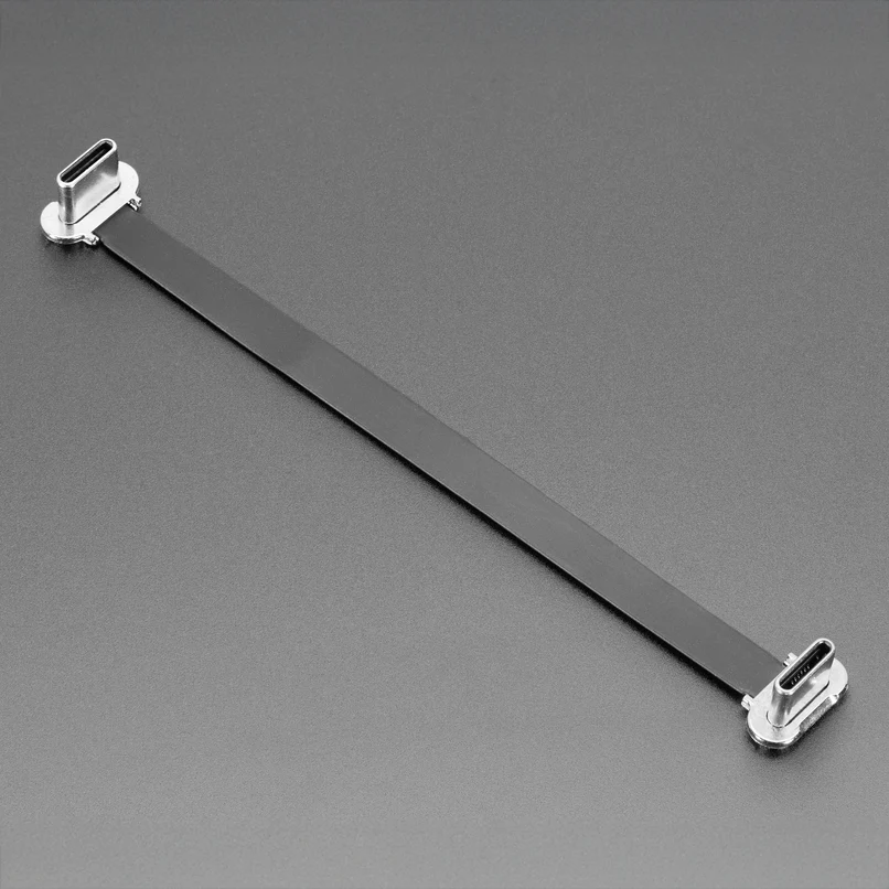 Slim Right Angle USB C to USB C Cable - Image 9
