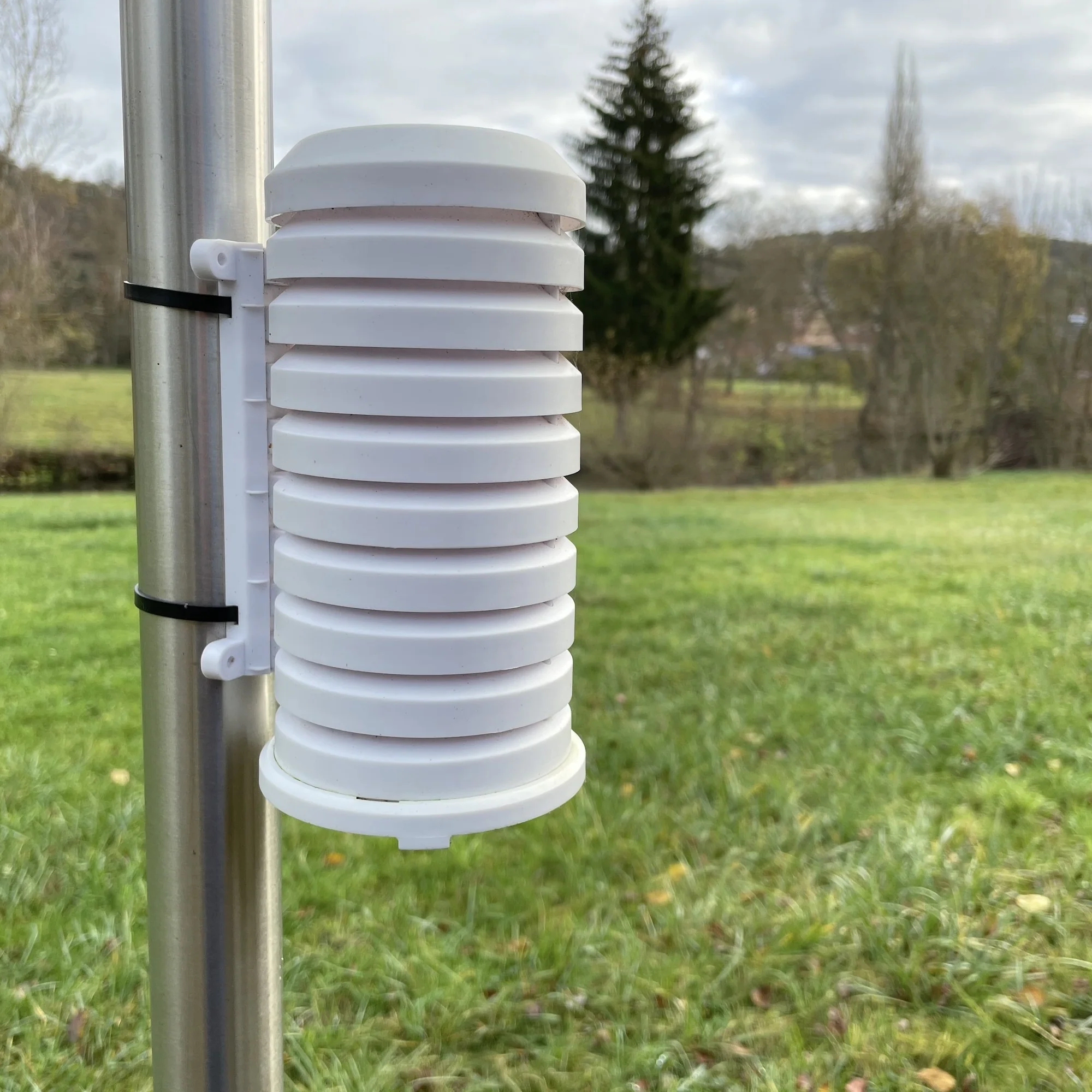 Weatherproof Cover/Enclosure for Outdoor Sensors (Stevenson Screen) - Image 2